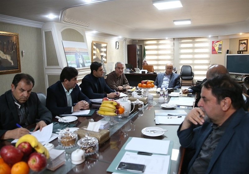 برگزاری جلسه هیئت رئیسه فدراسیون فوتبال برای بررسی استعفای تاج