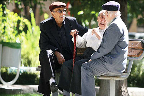 راه اندازی پنج سرای تجربه در تهران برای سالمندان