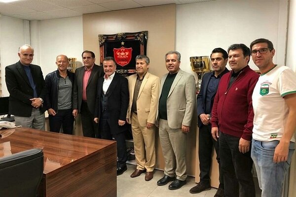 کسی در داخل باشگاه پرسپولیس از کالدرون خبر دارد؟